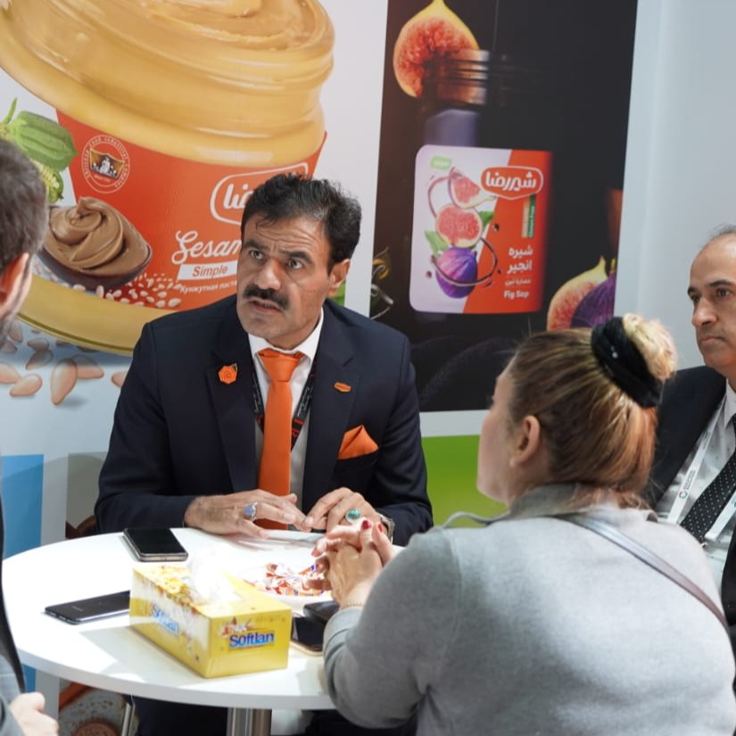 حضور مجمع شيررضا للصناعات الغذائية في معرض دبي للحلويات والشوكولاتة 2022